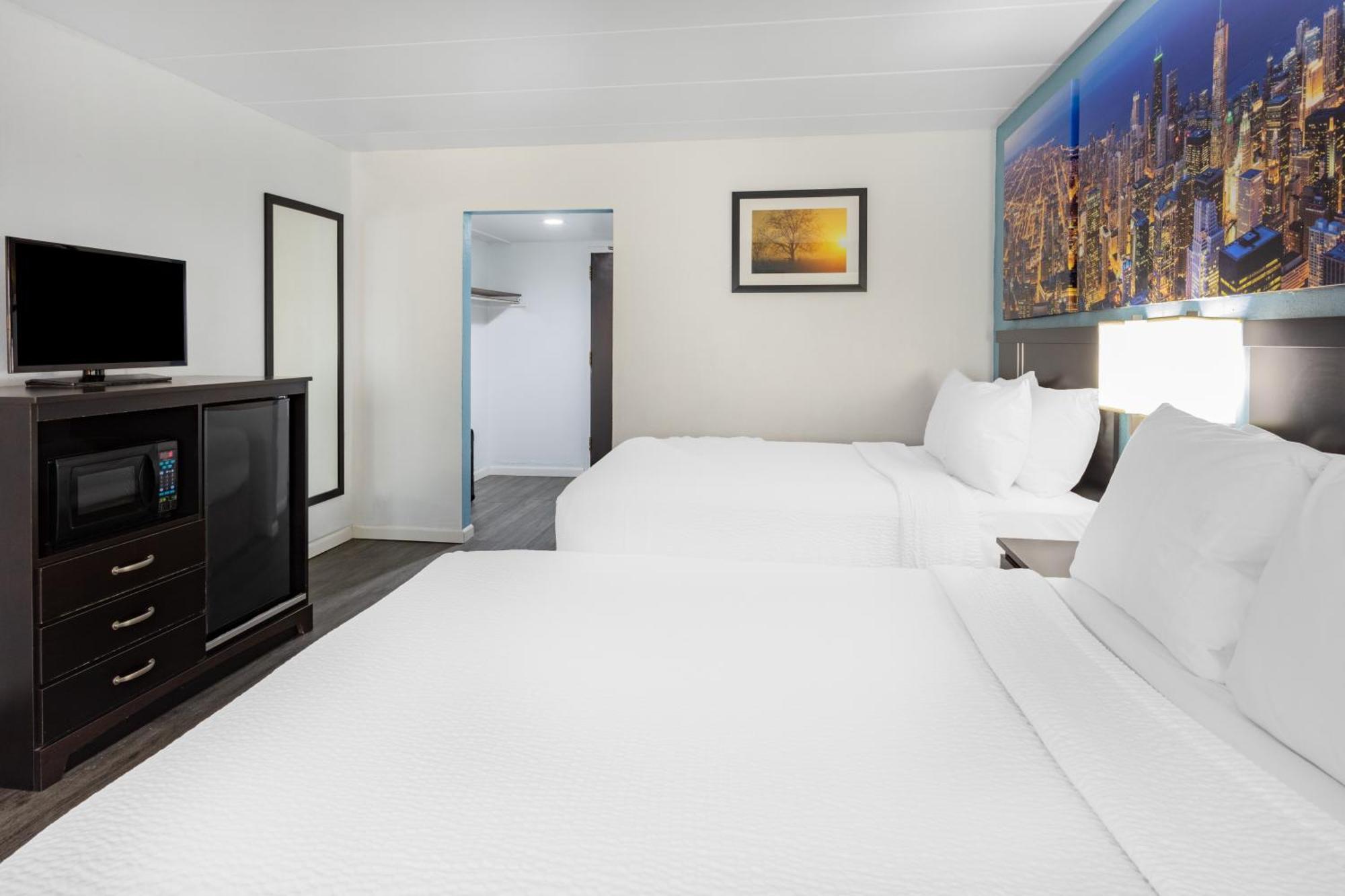 Days Inn By Wyndham Livonia Canton Detroit Bilik gambar